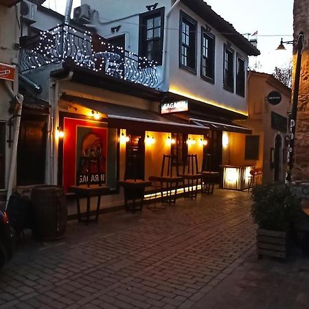 Gagarin Pub & Hotel Antalya Exterior foto