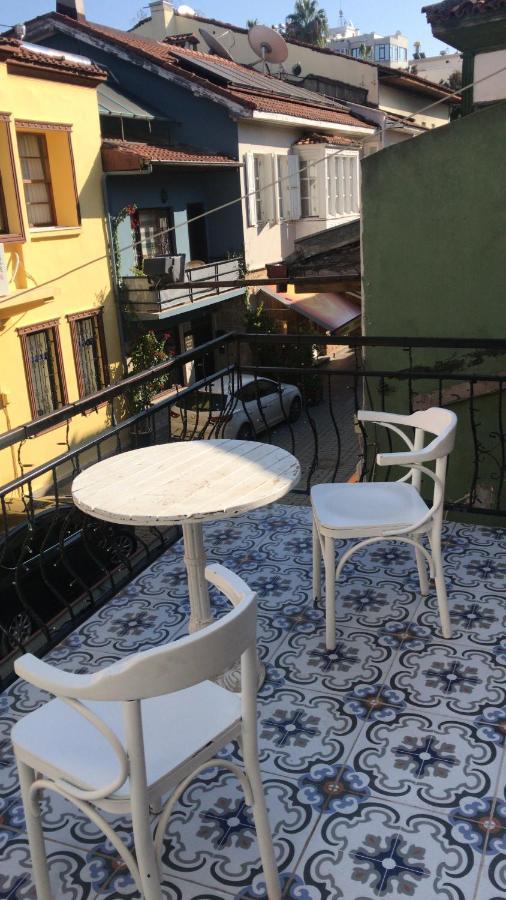Gagarin Pub & Hotel Antalya Exterior foto