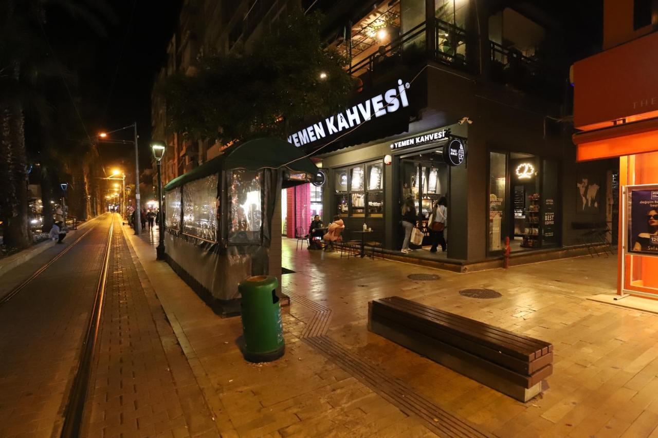 Gagarin Pub & Hotel Antalya Exterior foto